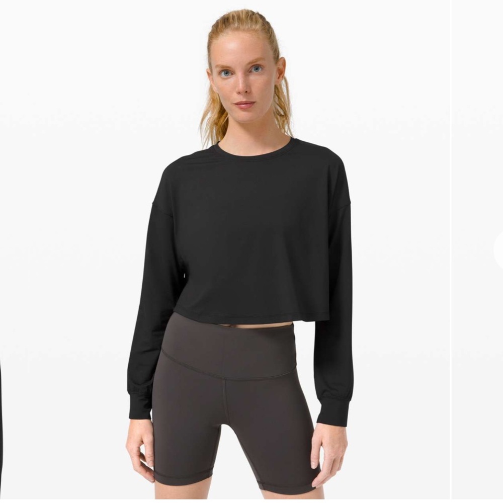 Lululemon muscle love long sleeve color black